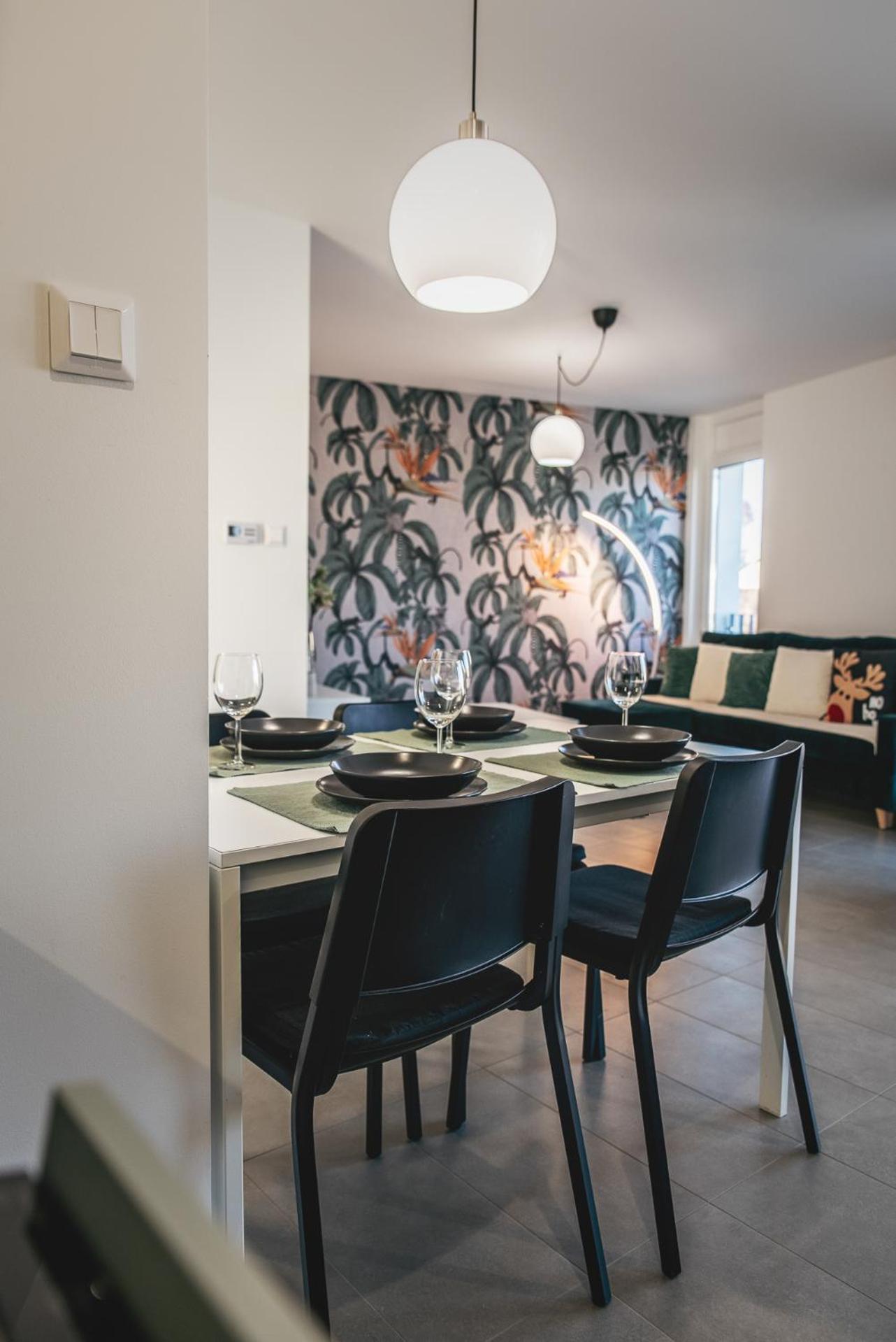 Nadas Apartman Szeged Exterior foto
